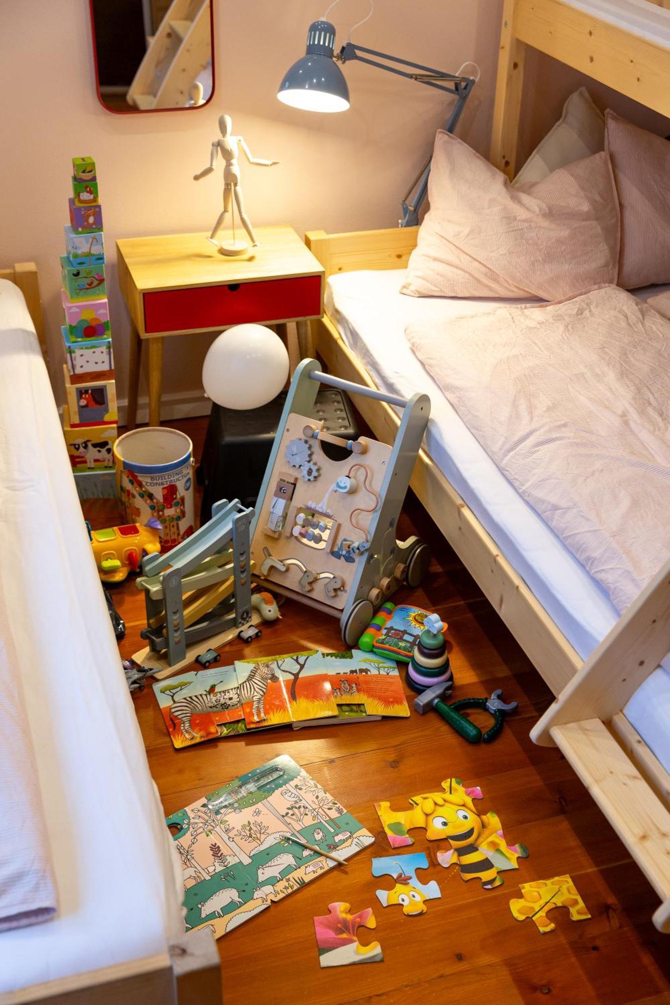 Evergreen - Old Town Spacious Stylish Apartment With Ac And One And A Half Bath, Baby & Kid- Friendly Братислава Экстерьер фото
