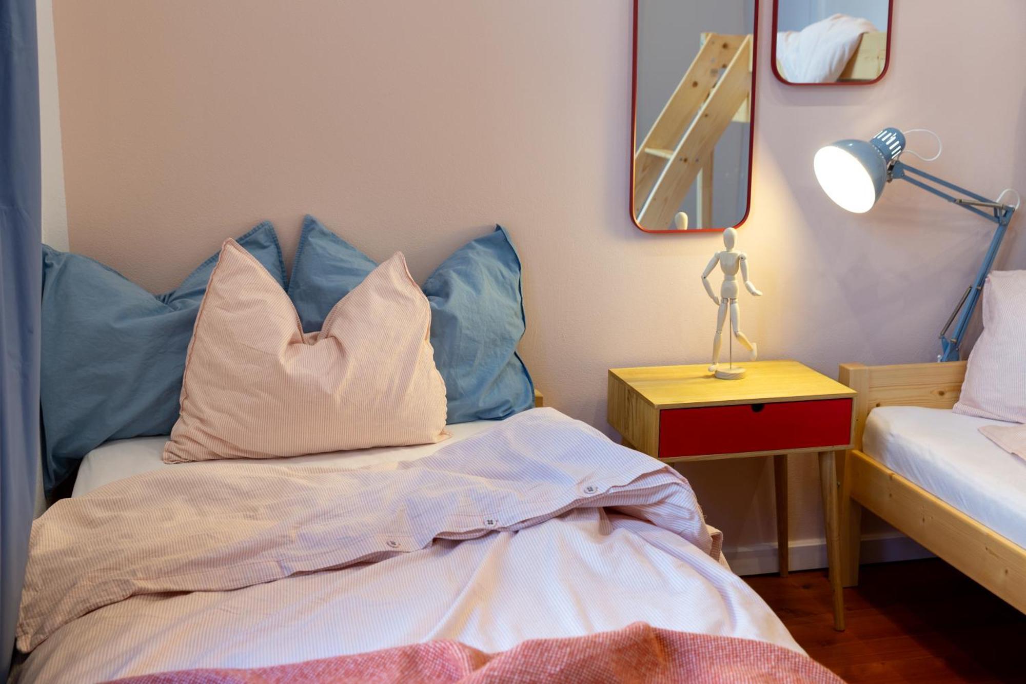 Evergreen - Old Town Spacious Stylish Apartment With Ac And One And A Half Bath, Baby & Kid- Friendly Братислава Экстерьер фото